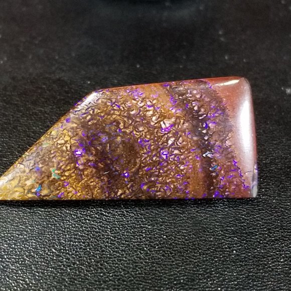 Australian Koroit Opal * 35.53 x 16.10 x 4.17mm * Purple boulder opal * LKO242TB - Picture 15 of 15